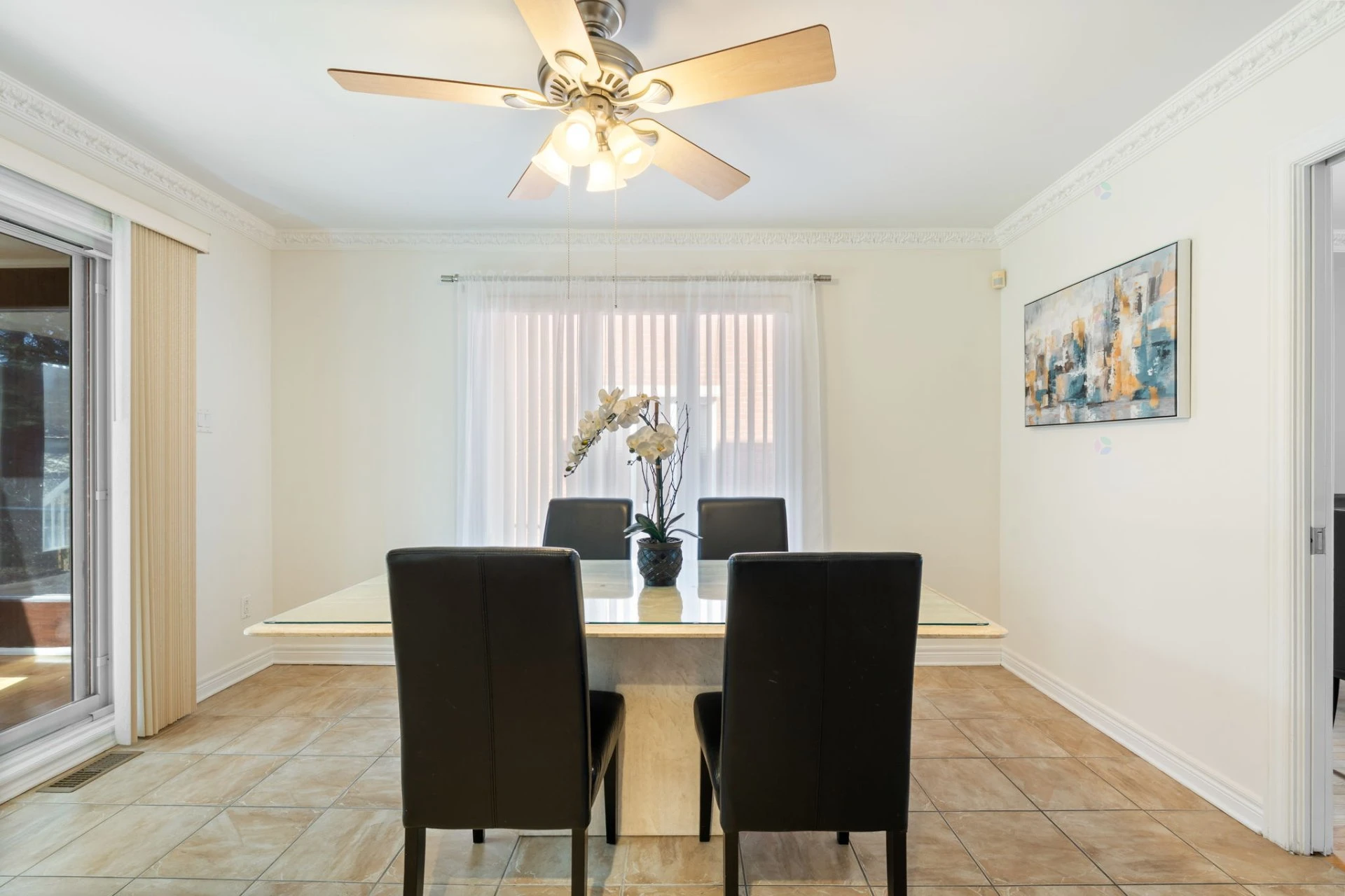 Salle à manger Salle à manger,