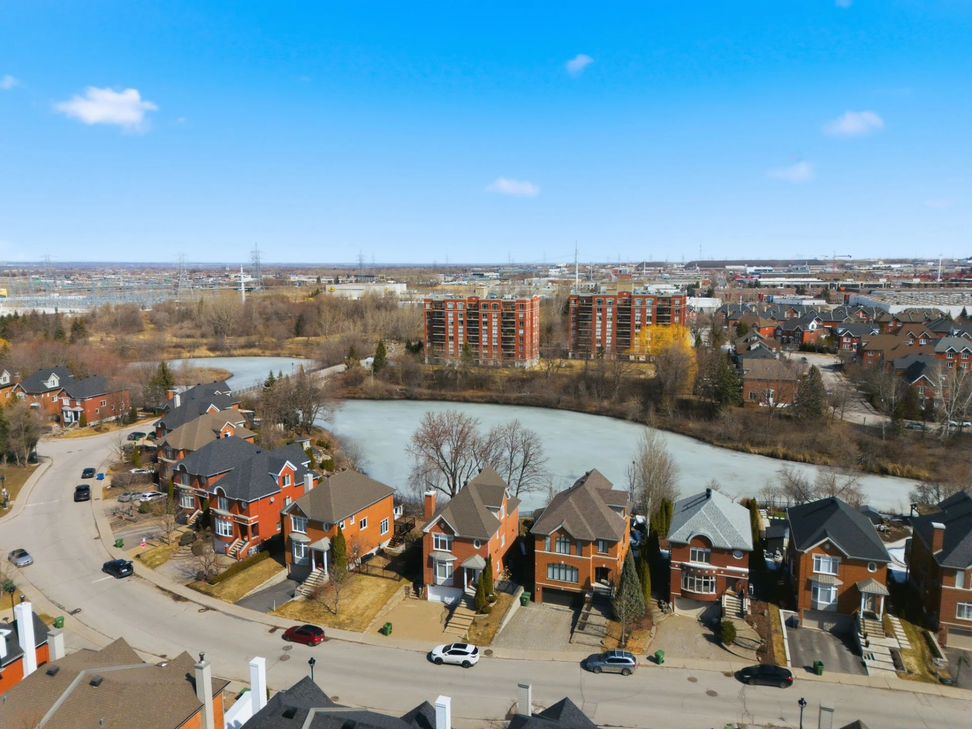 Vue d’ensemble Vue d'ensemble,