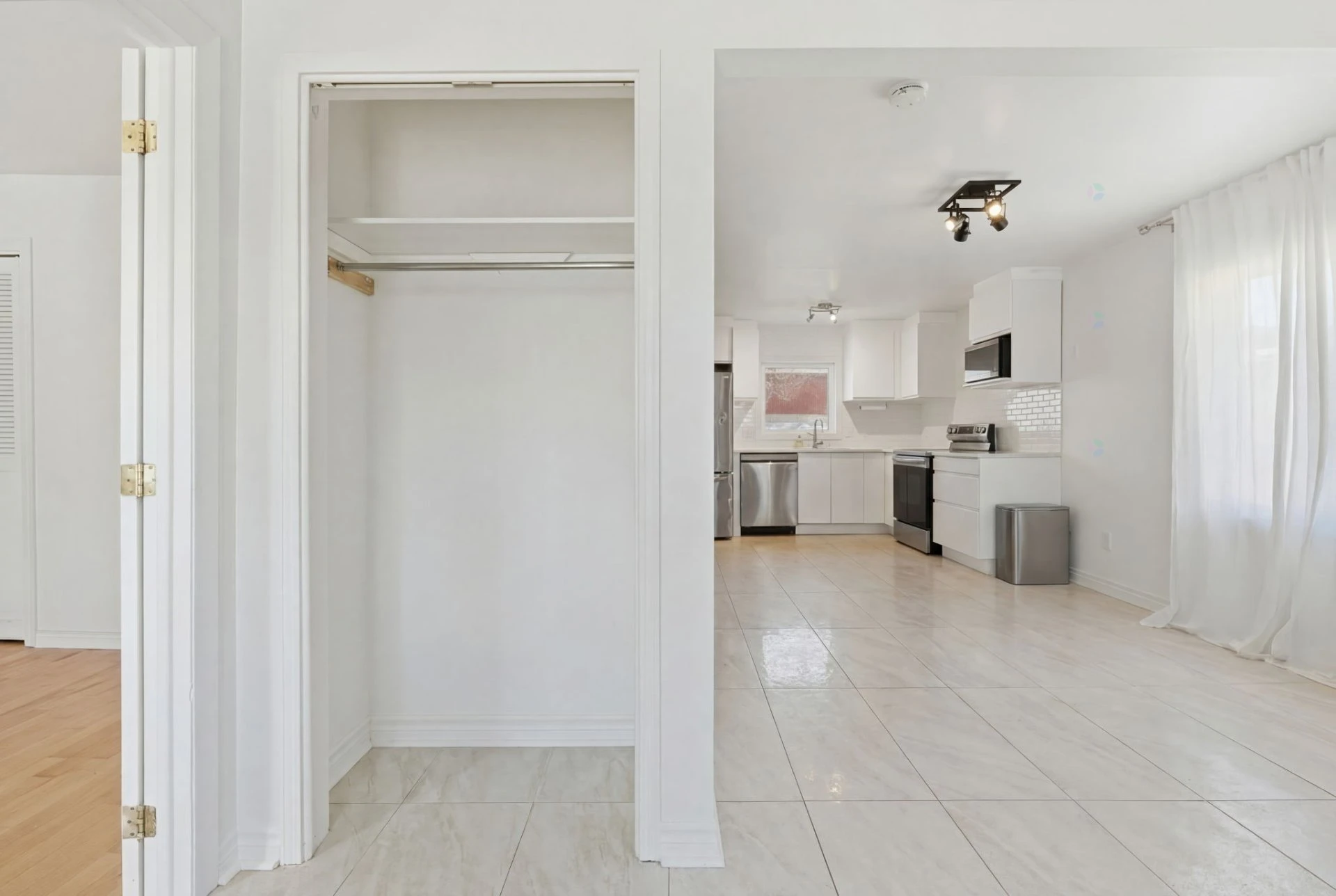 Hall d’entrée/Vestibule Hall d'entrée/Vestibule,