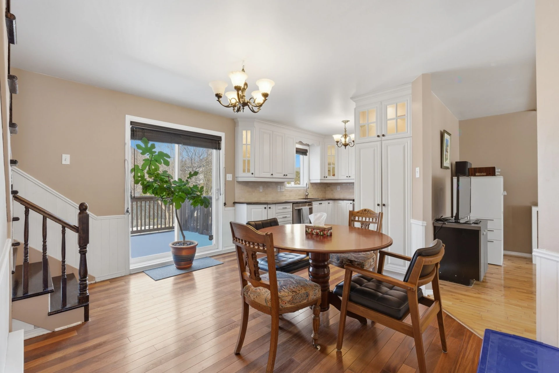 Salle à manger Salle à manger,